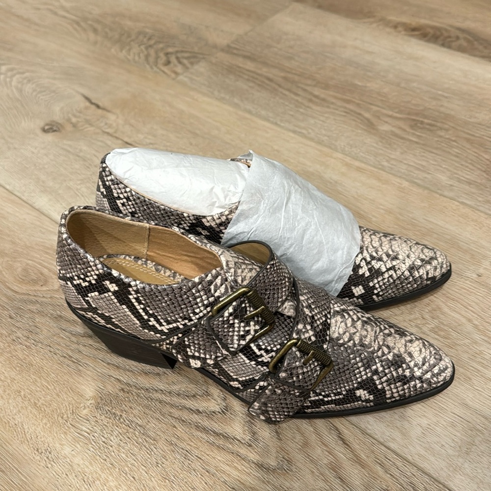 Beautiful pair of booties, never worn